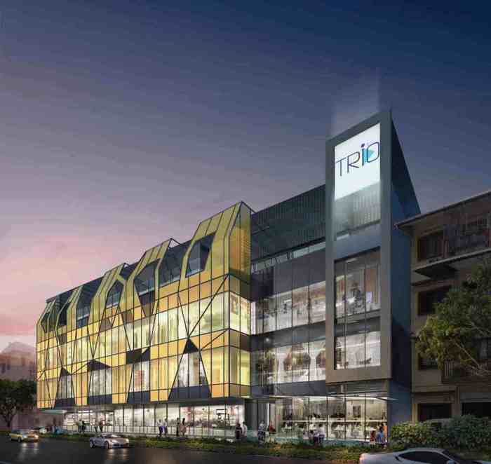 Trio thumbnail photo